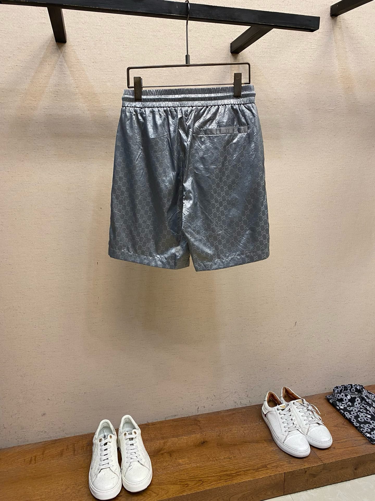 GUCCI SHORTS - Image 3