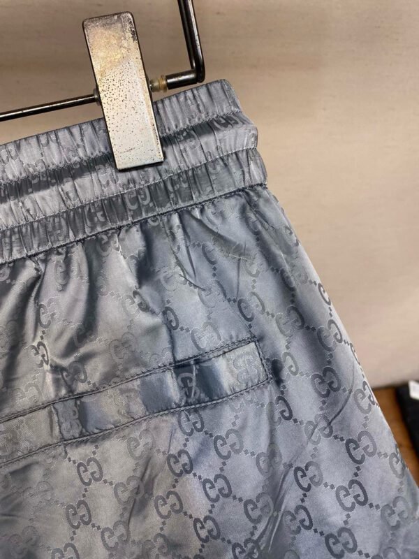 GUCCI SHORTS - Image 6