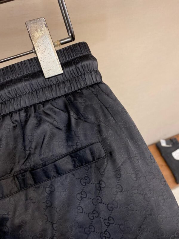 GUCCI SHORTS - Image 6