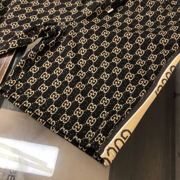 GUCCI SHORTS - Image 8