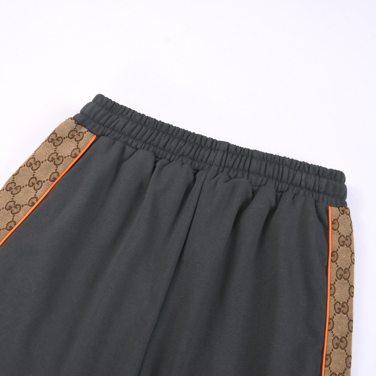 GUCCI SHORTS - Image 7