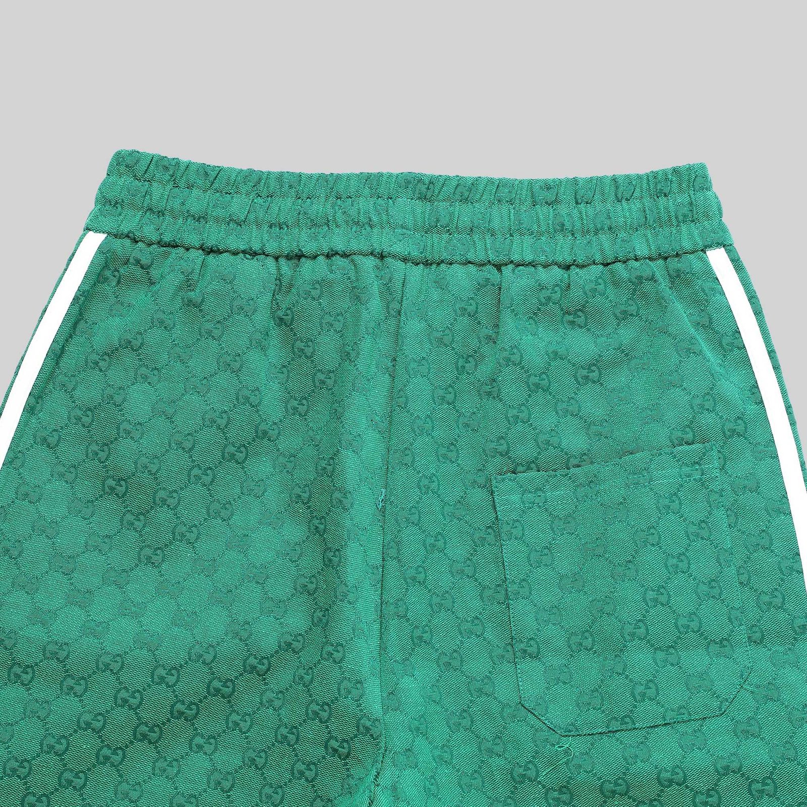 GUCCI SHORTS - Image 5