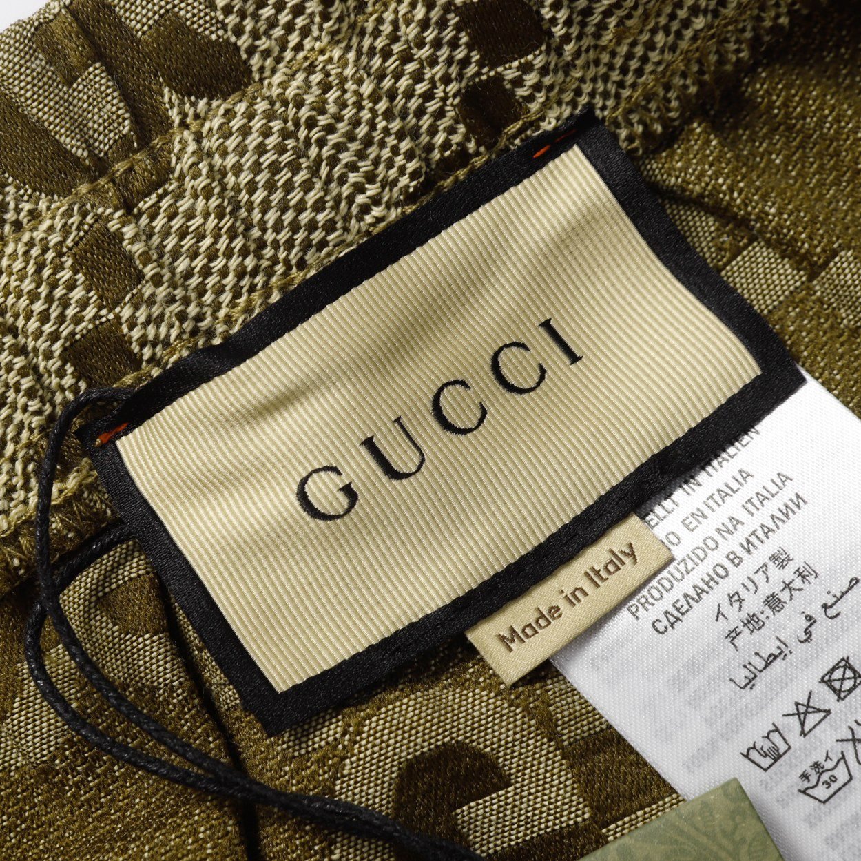 GUCCI SHORTS - Image 5