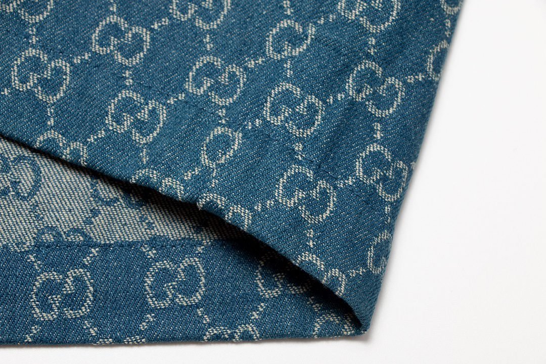 GUCCI SHORTS - Image 7