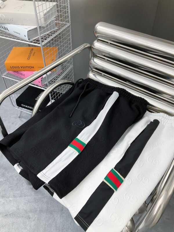 GUCCI SHORTS - Image 6