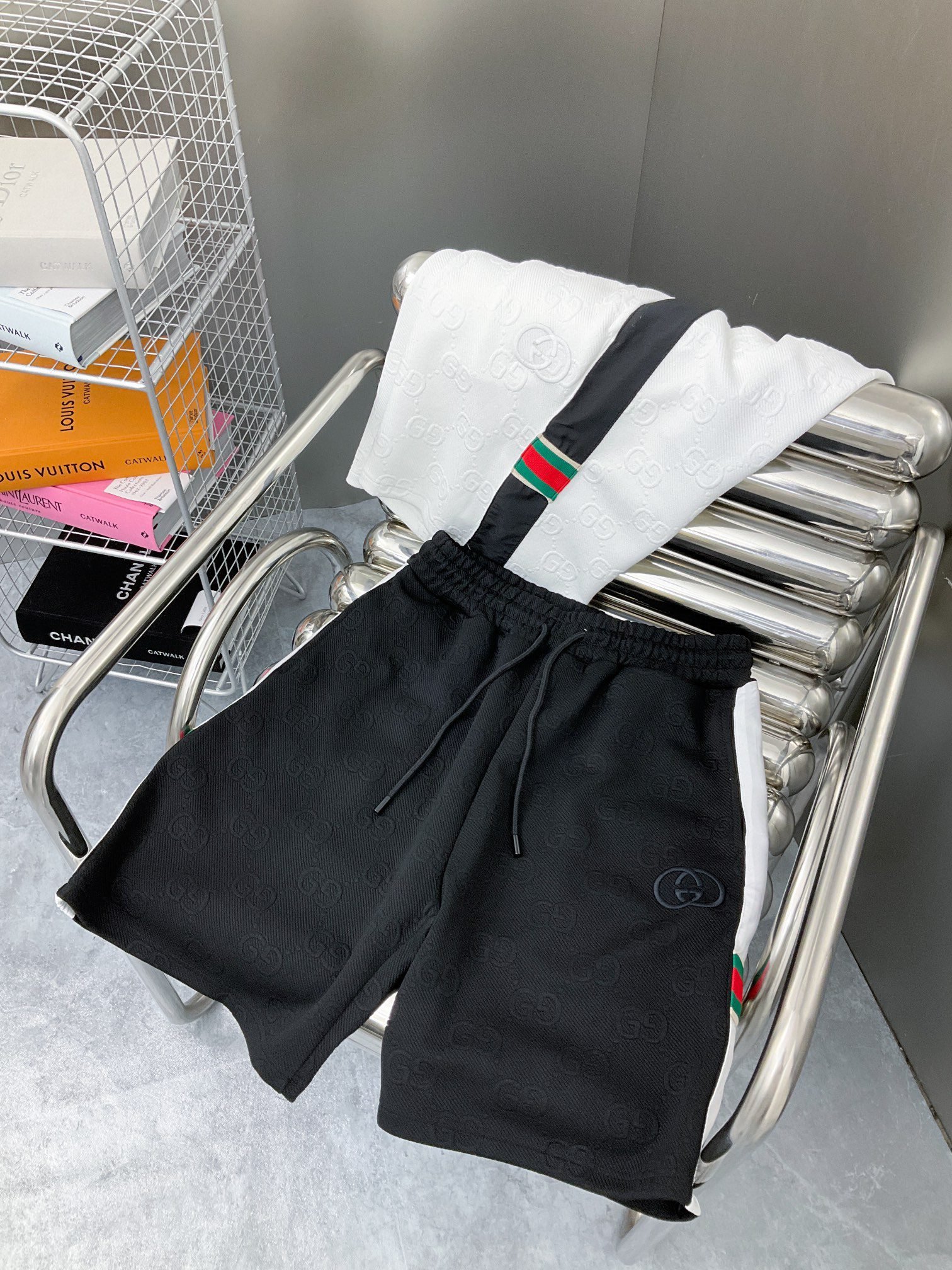 GUCCI SHORTS - Image 7