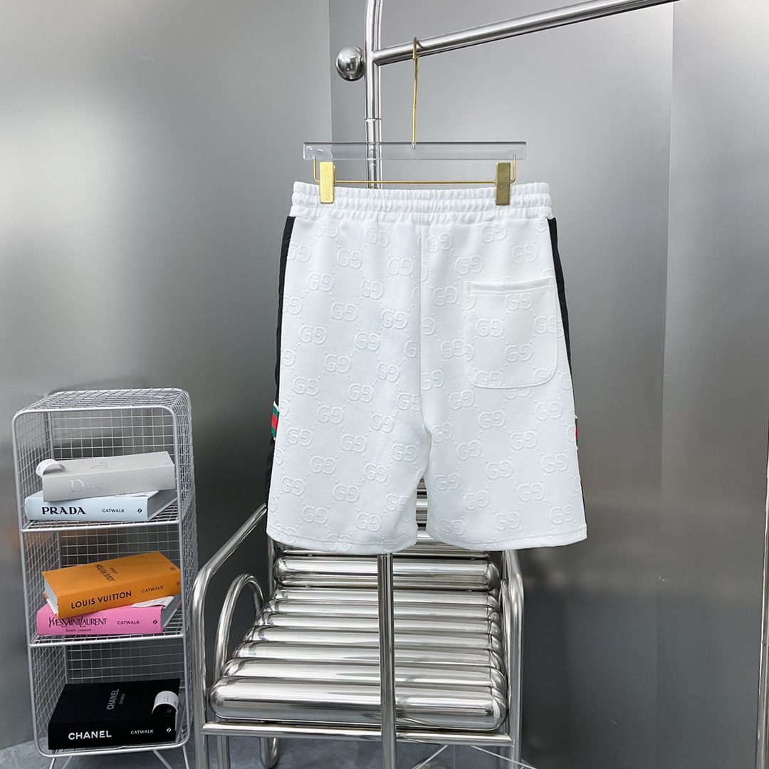 GUCCI SHORTS - Image 3