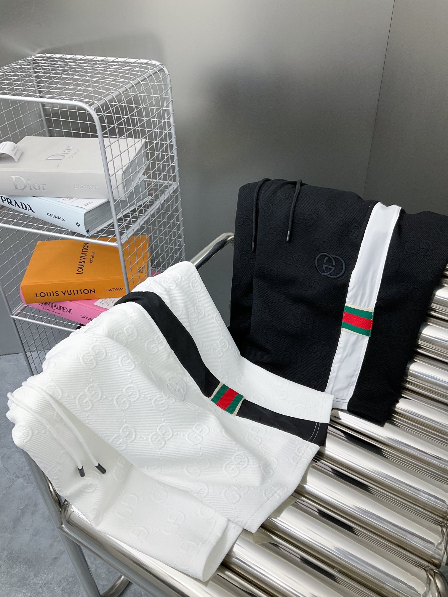 GUCCI SHORTS - Image 5