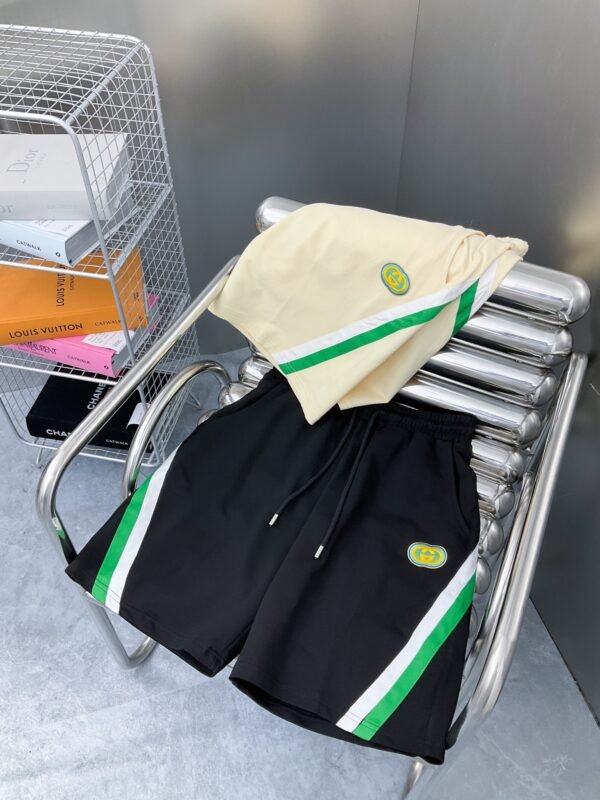GUCCI SHORTS - Image 8