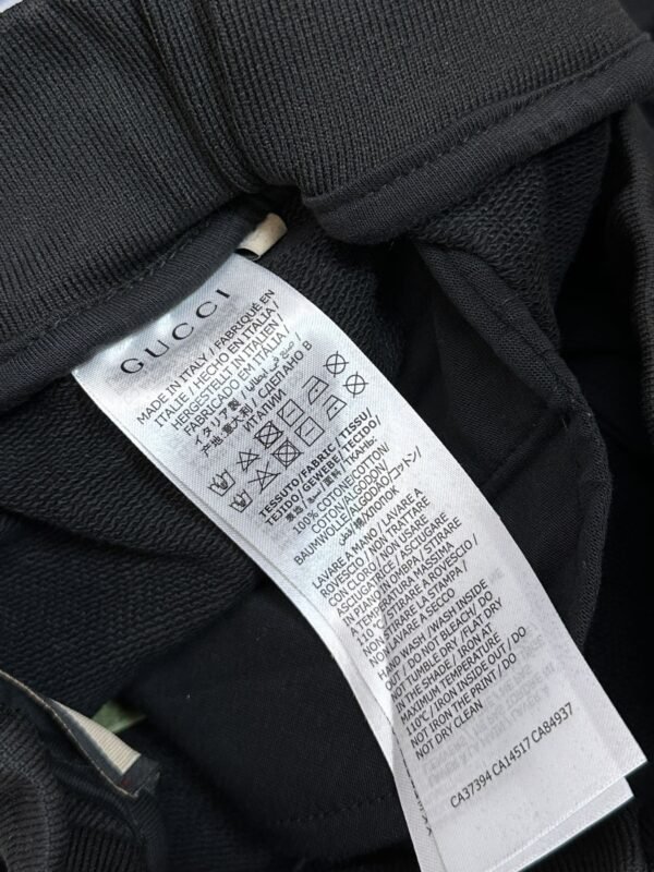 GUCCI SHORTS - Image 6