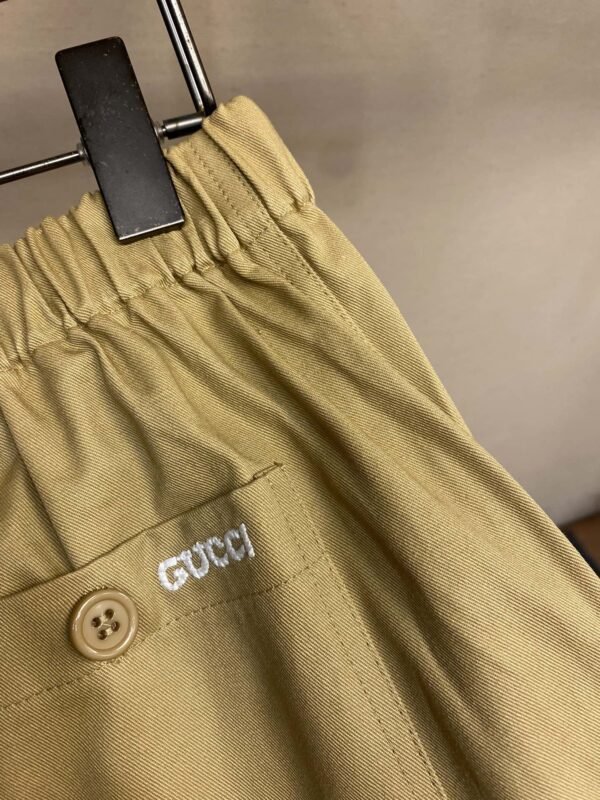 GUCCI SHORTS - Image 6