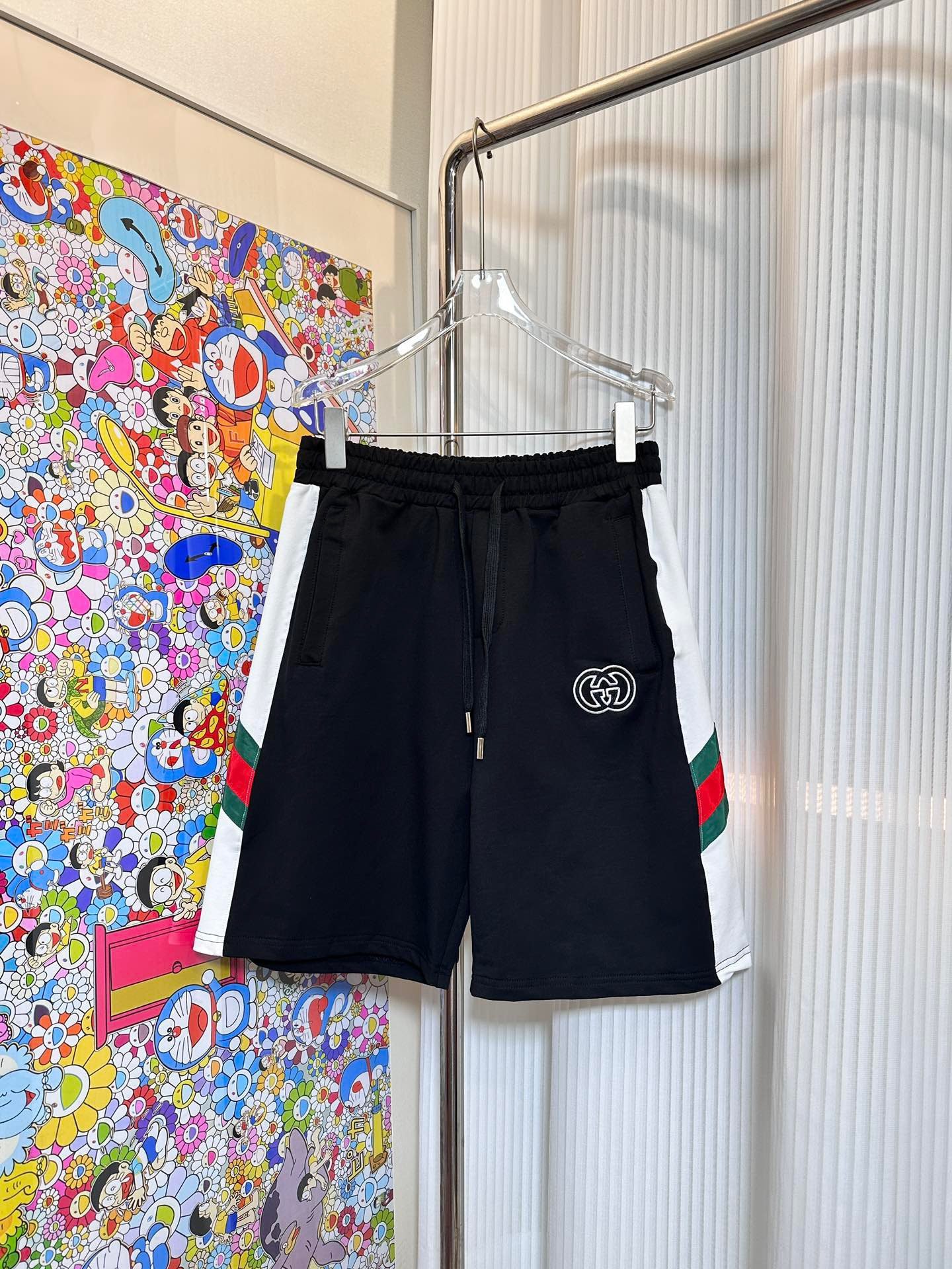 GUCCI SHORTS - Image 2