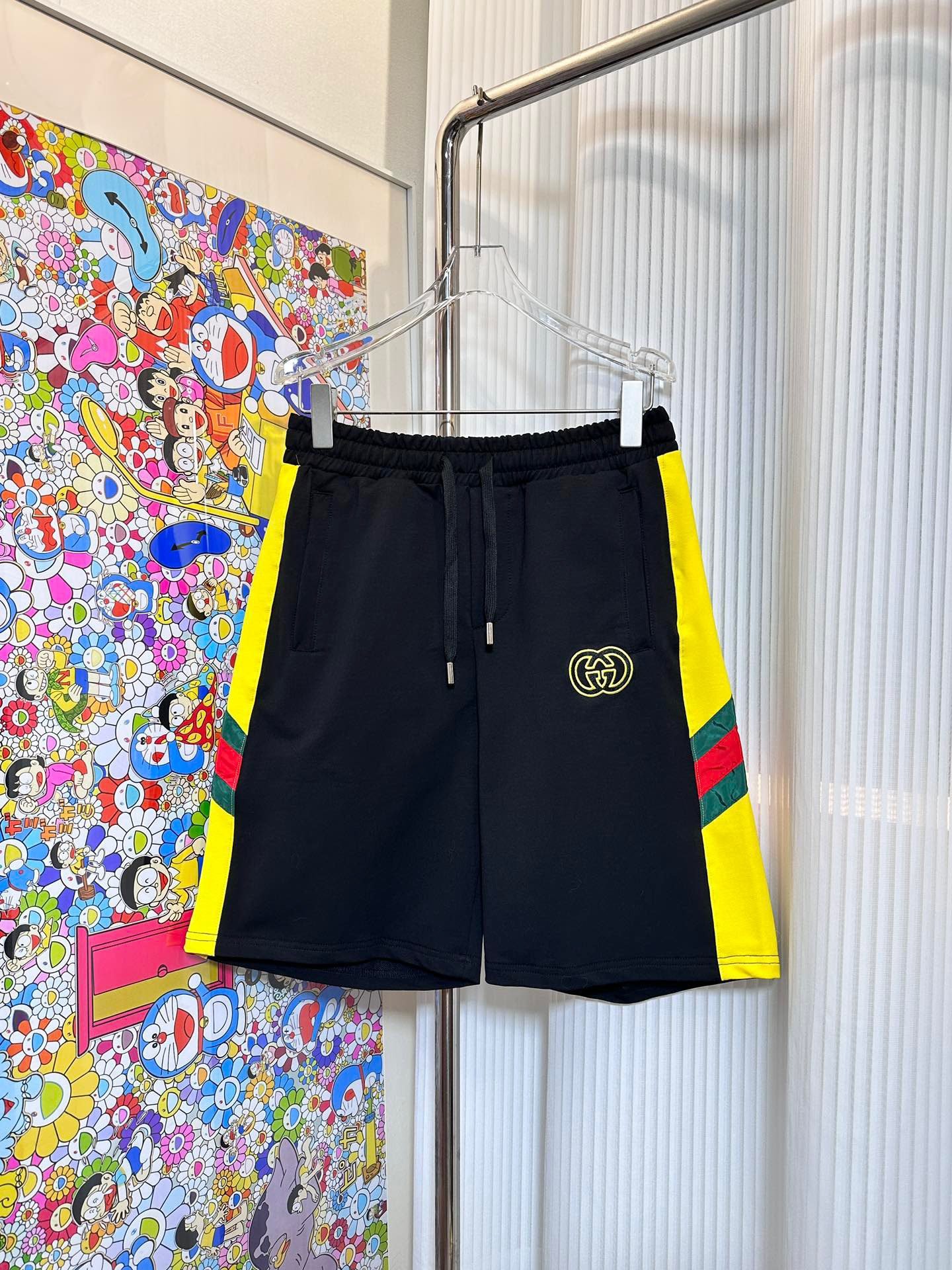 GUCCI SHORTS - Image 2