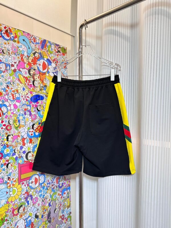 GUCCI SHORTS - Image 4