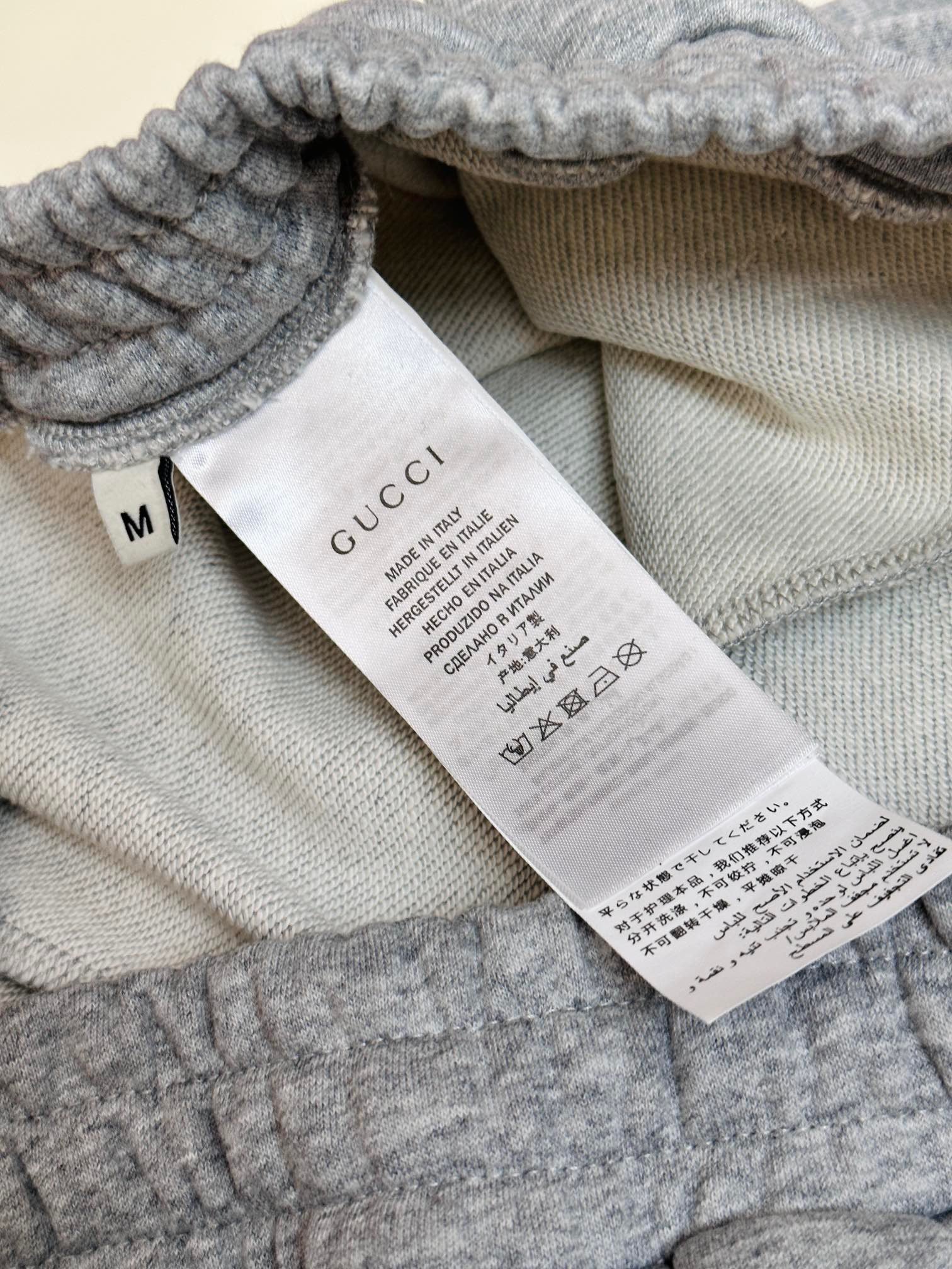 GUCCI SHORTS - Image 5