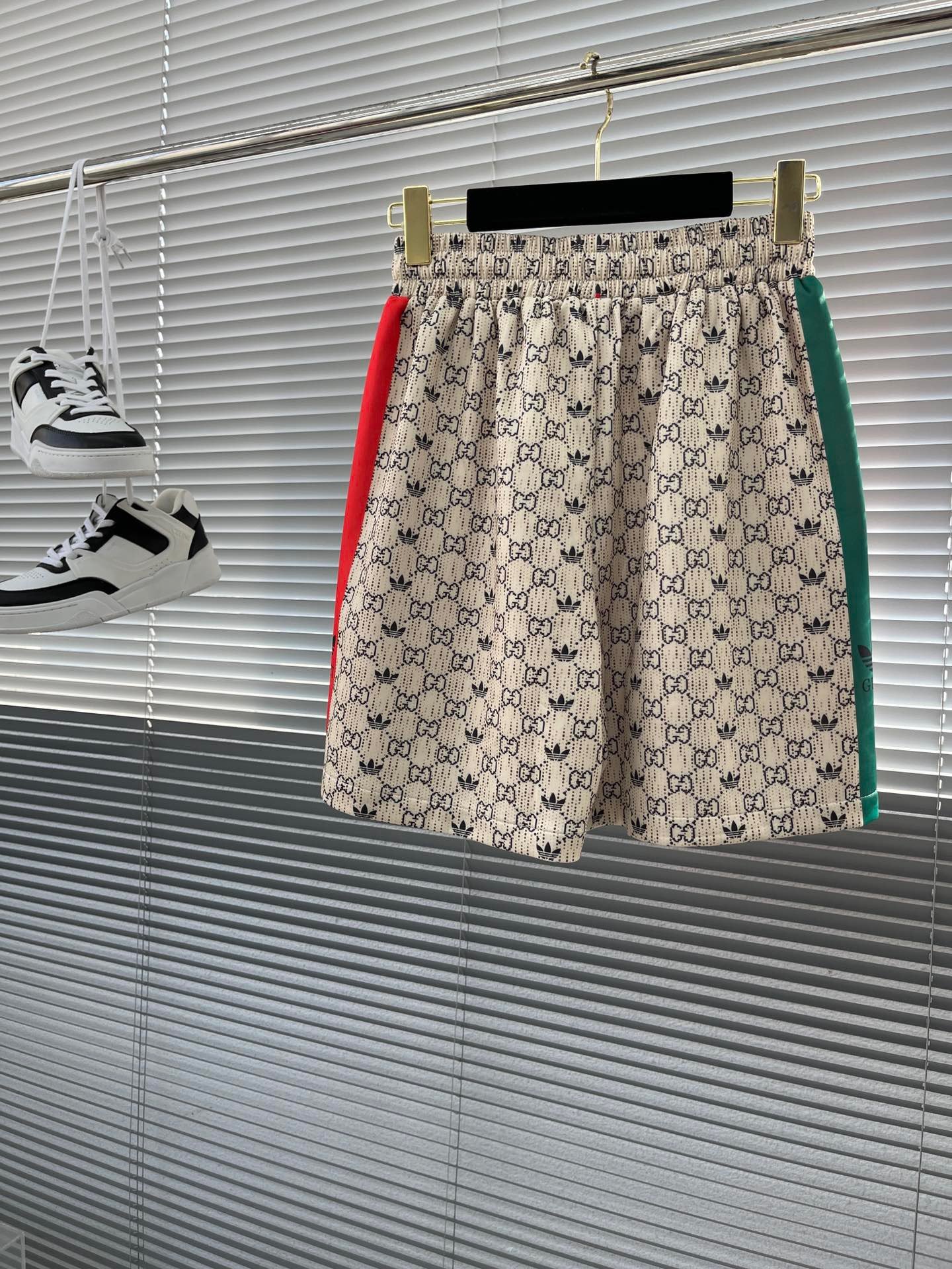 GUCCI SHORTS - Image 5