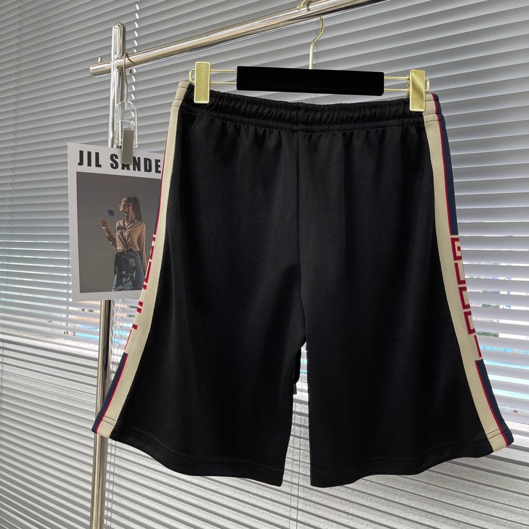 GUCCI SHORTS - Image 5