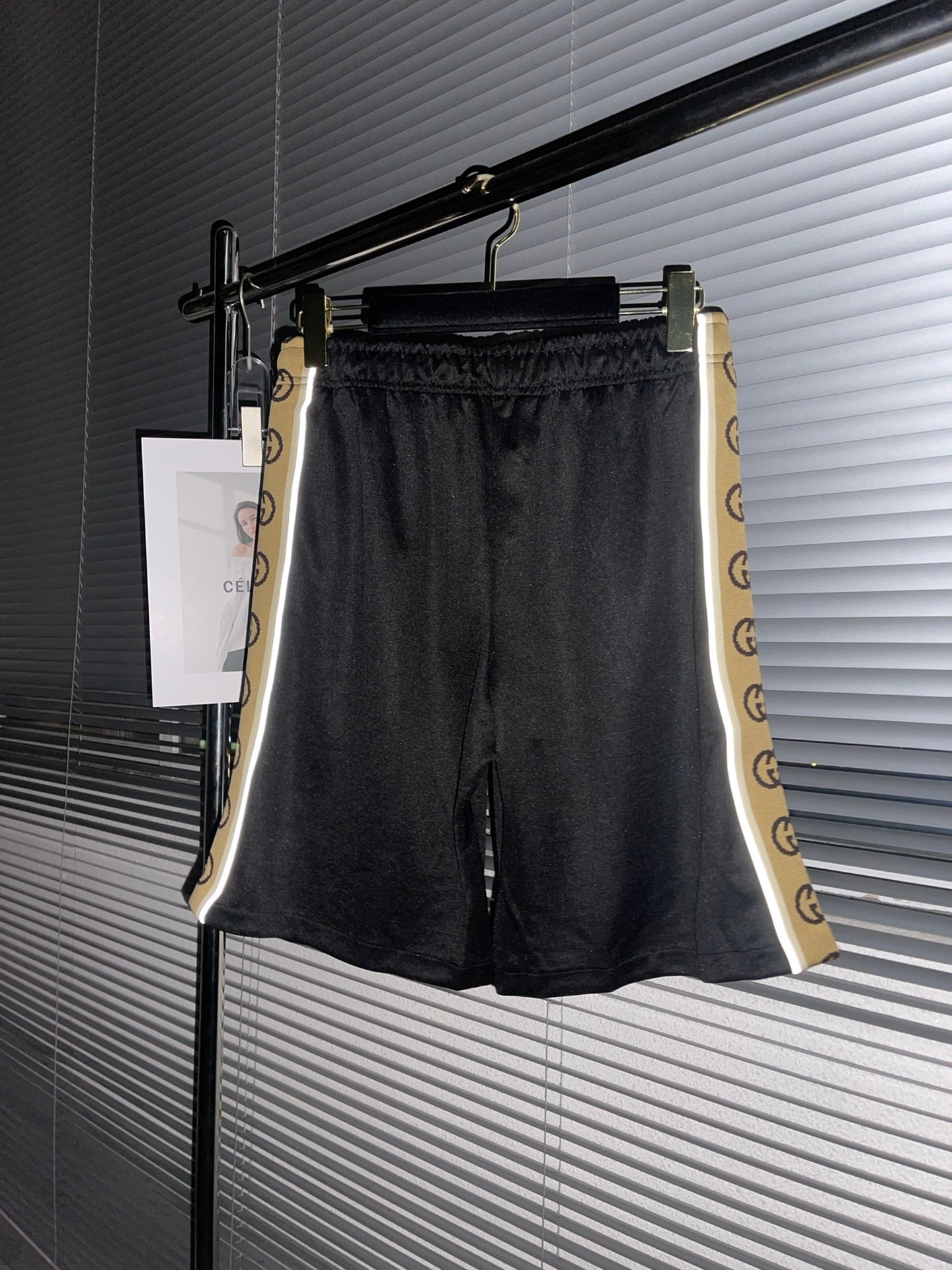 GUCCI SHORTS - Image 5