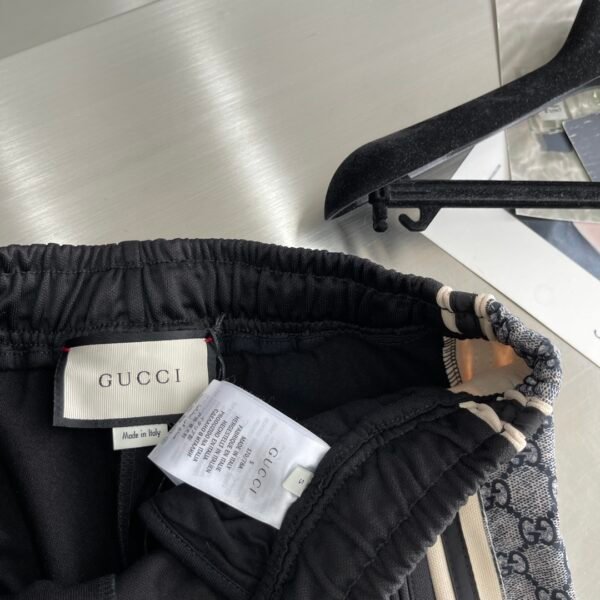 GUCCI SHORTS - Image 8