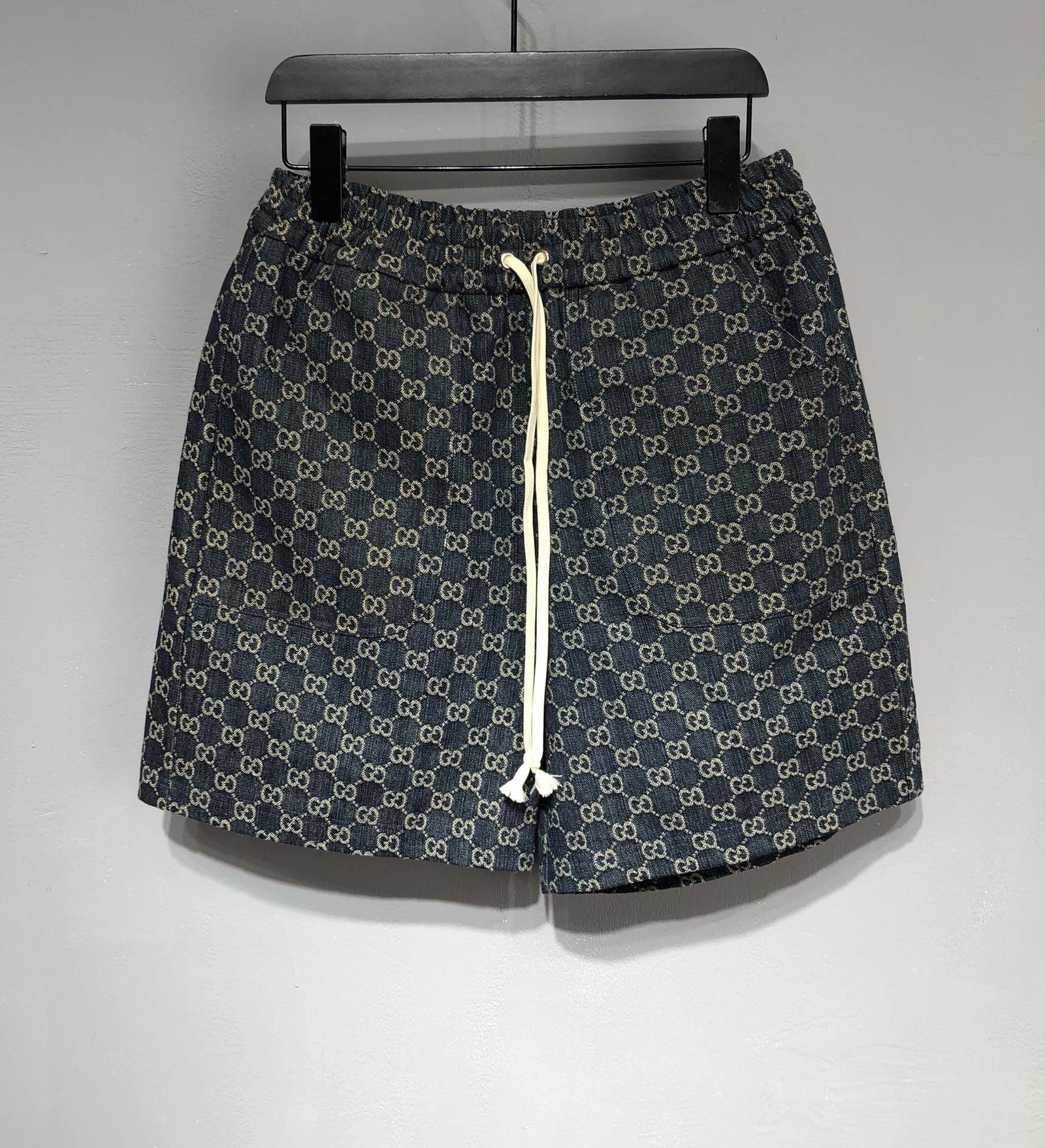 GUCCI SHORTS - Image 2