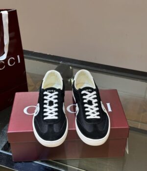GUCCI SNEAKER