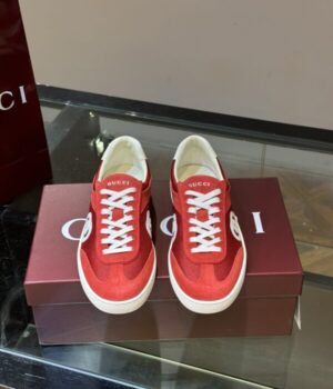 GUCCI SNEAKER