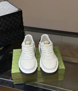 GUCCI SNEAKER