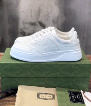 GUCCI SNEAKER