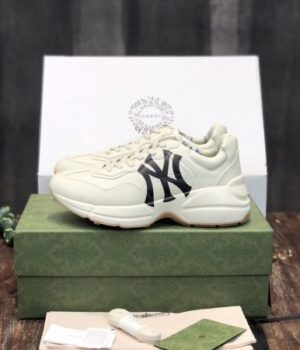 GUCCI SNEAKER