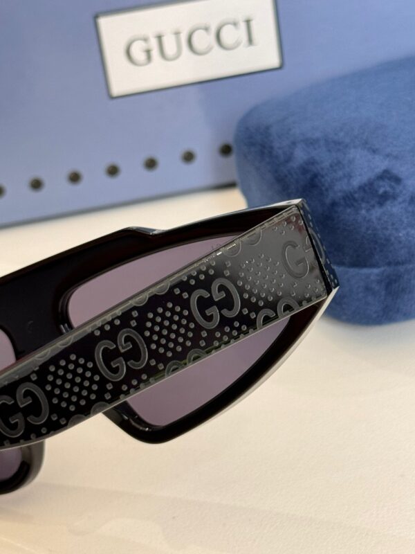 GUCCI SUNGLASSES - Image 8