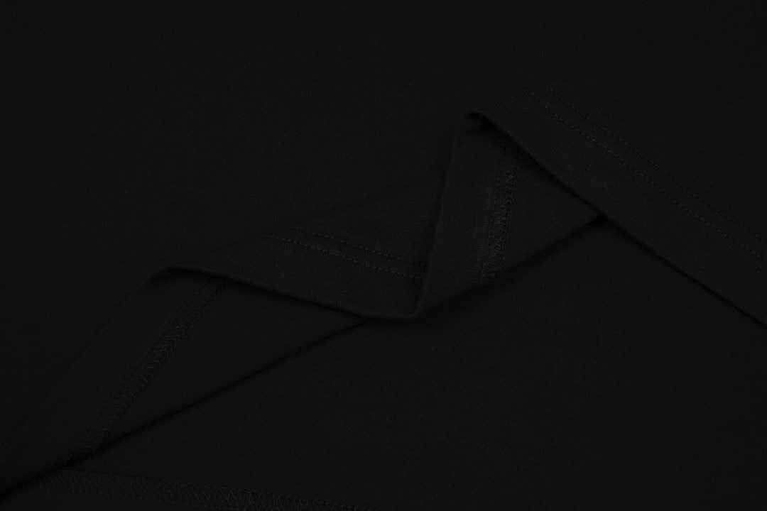 GUCCI TSHIRT - Image 7