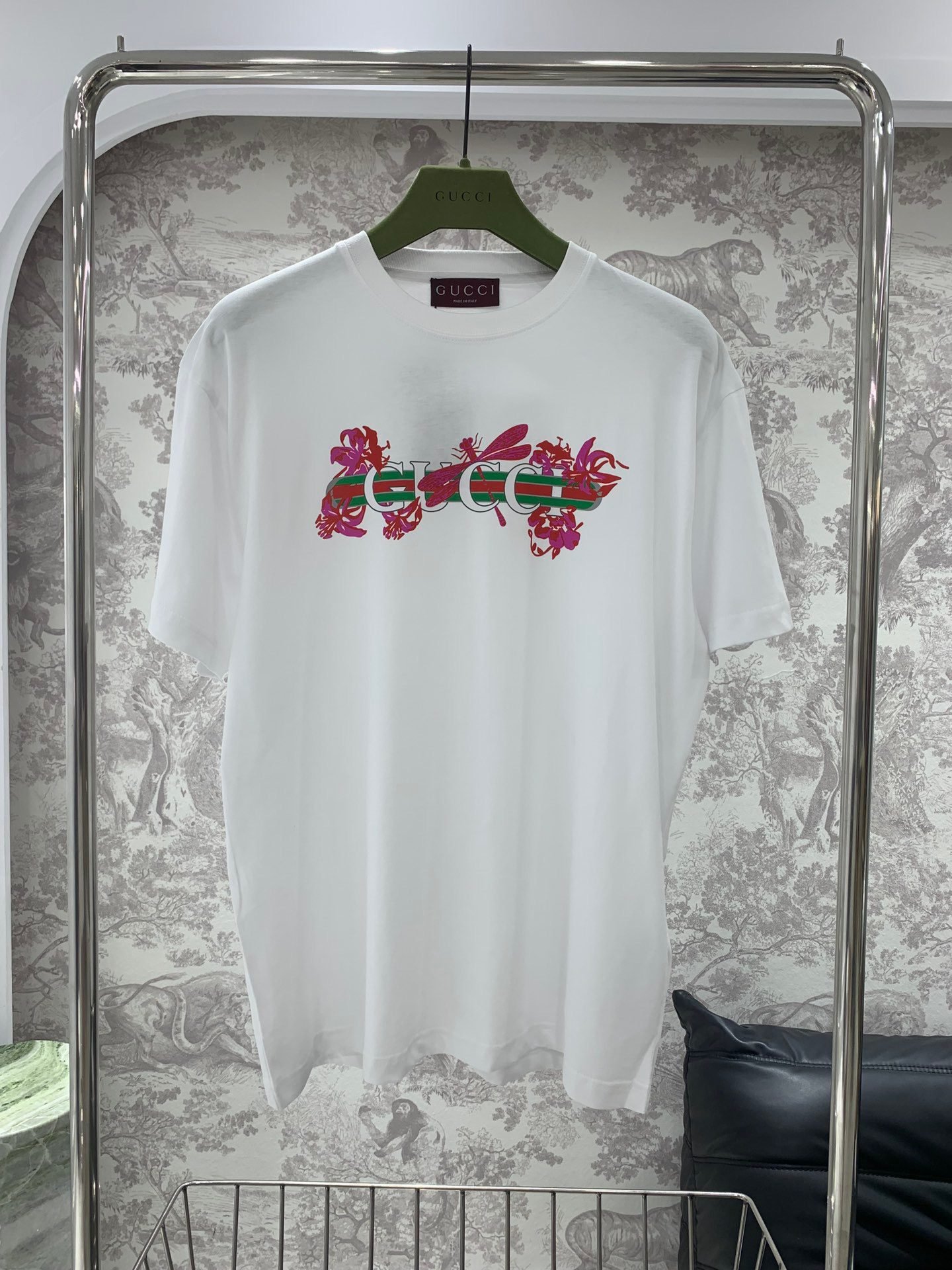 GUCCI TSHIRT - Image 2