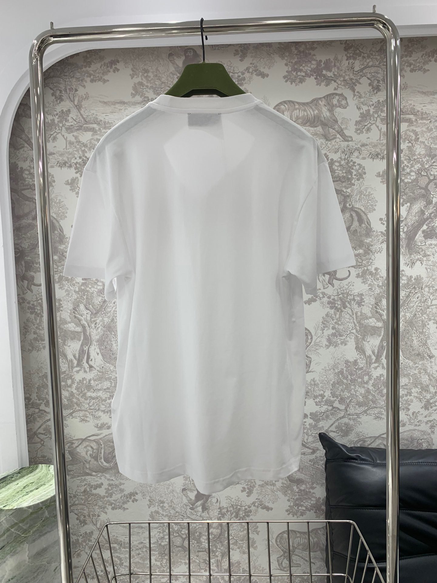 GUCCI TSHIRT - Image 3