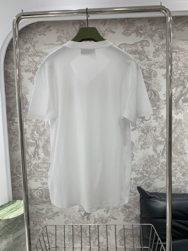 GUCCI TSHIRT - Image 4