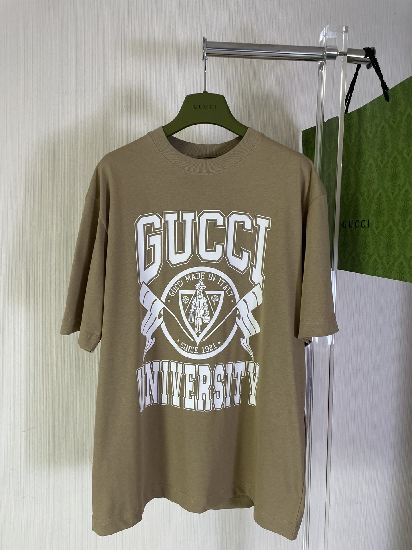 GUCCI TSHIRT - Image 2