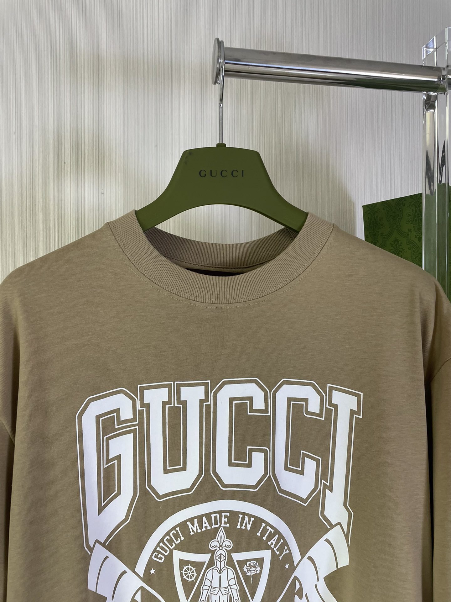 GUCCI TSHIRT - Image 3