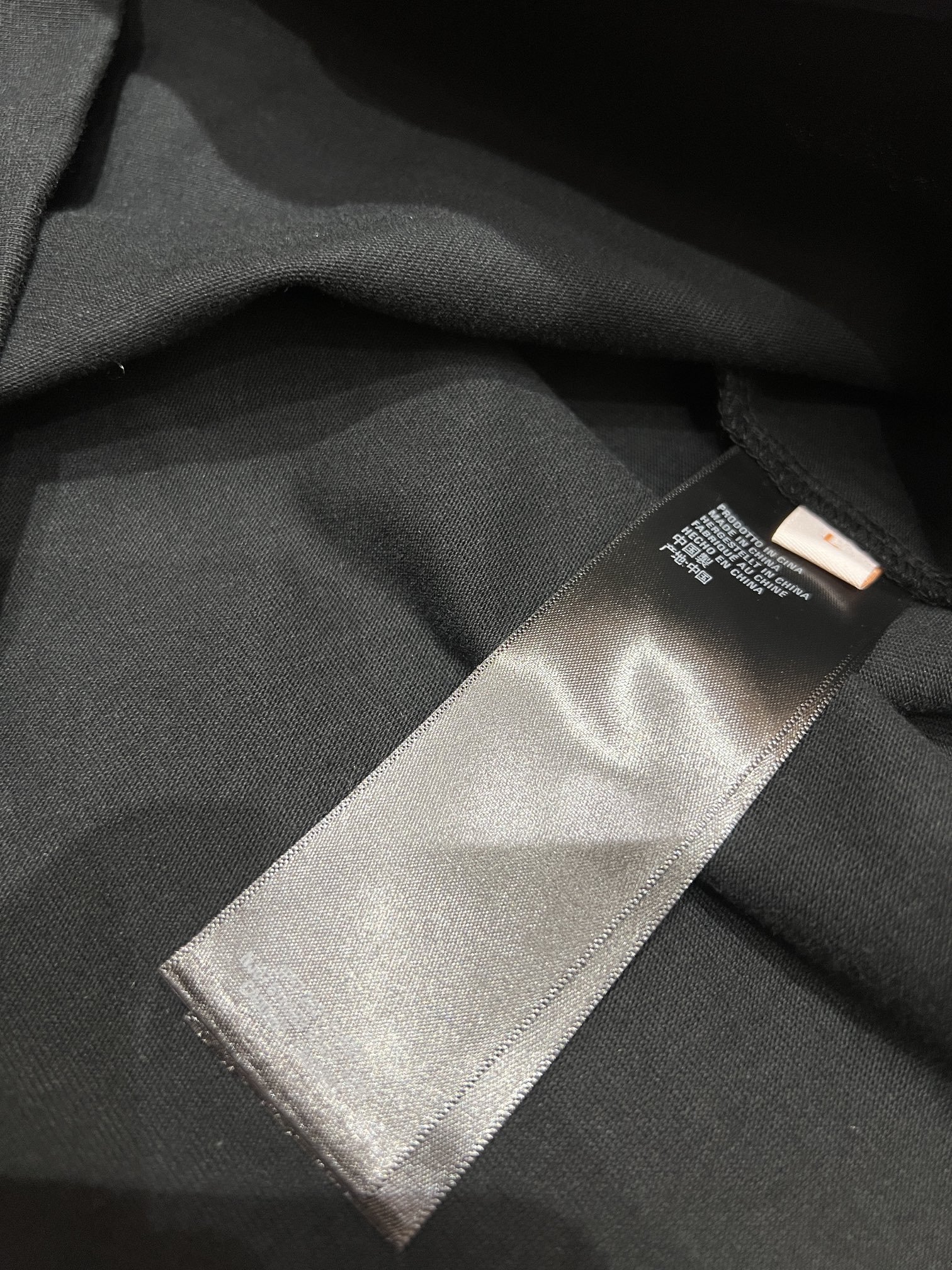 GUCCI TSHIRT - Image 5