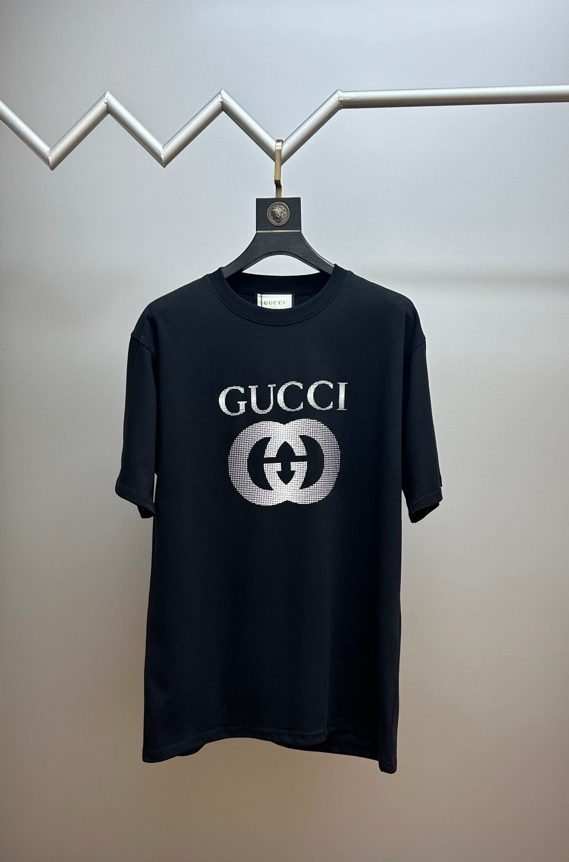 GUCCI TSHIRT - Image 2