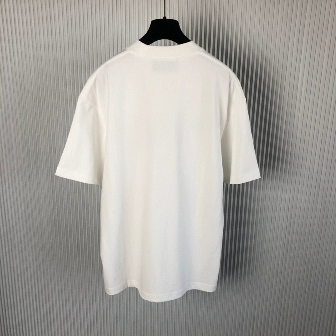 GUCCI TSHIRT - Image 3
