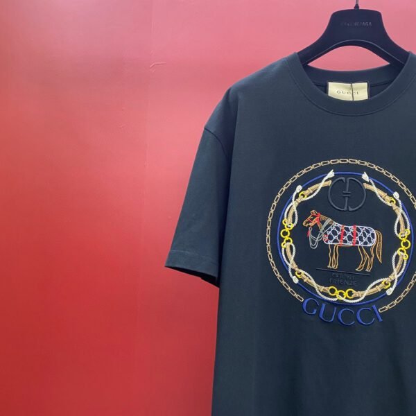 GUCCI TSHIRT - Image 4