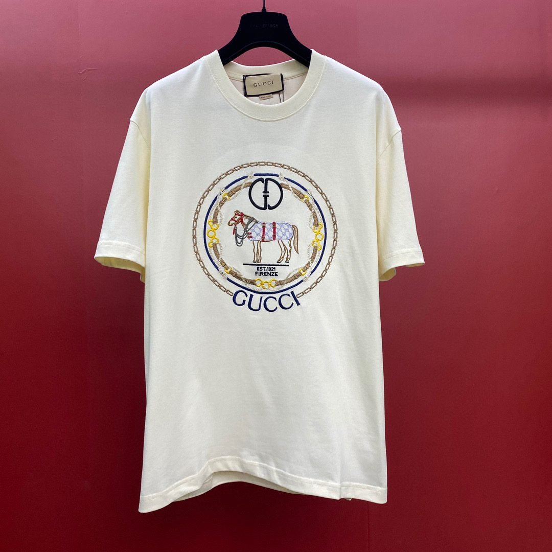 GUCCI TSHIRT - Image 2