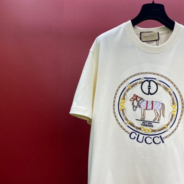 GUCCI TSHIRT - Image 4