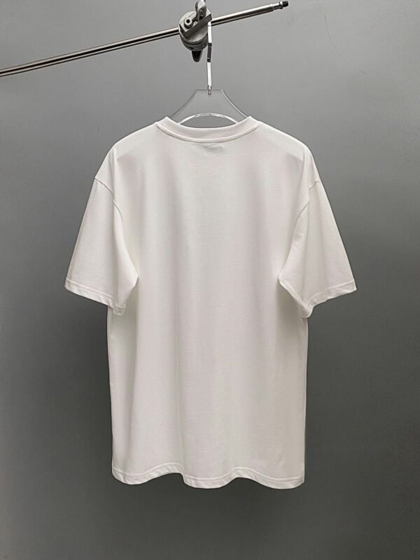 GUCCI TSHIRT - Image 4