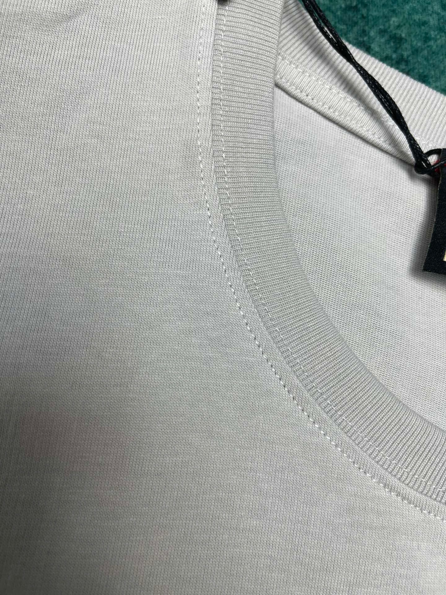 GUCCI TSHIRT - Image 5