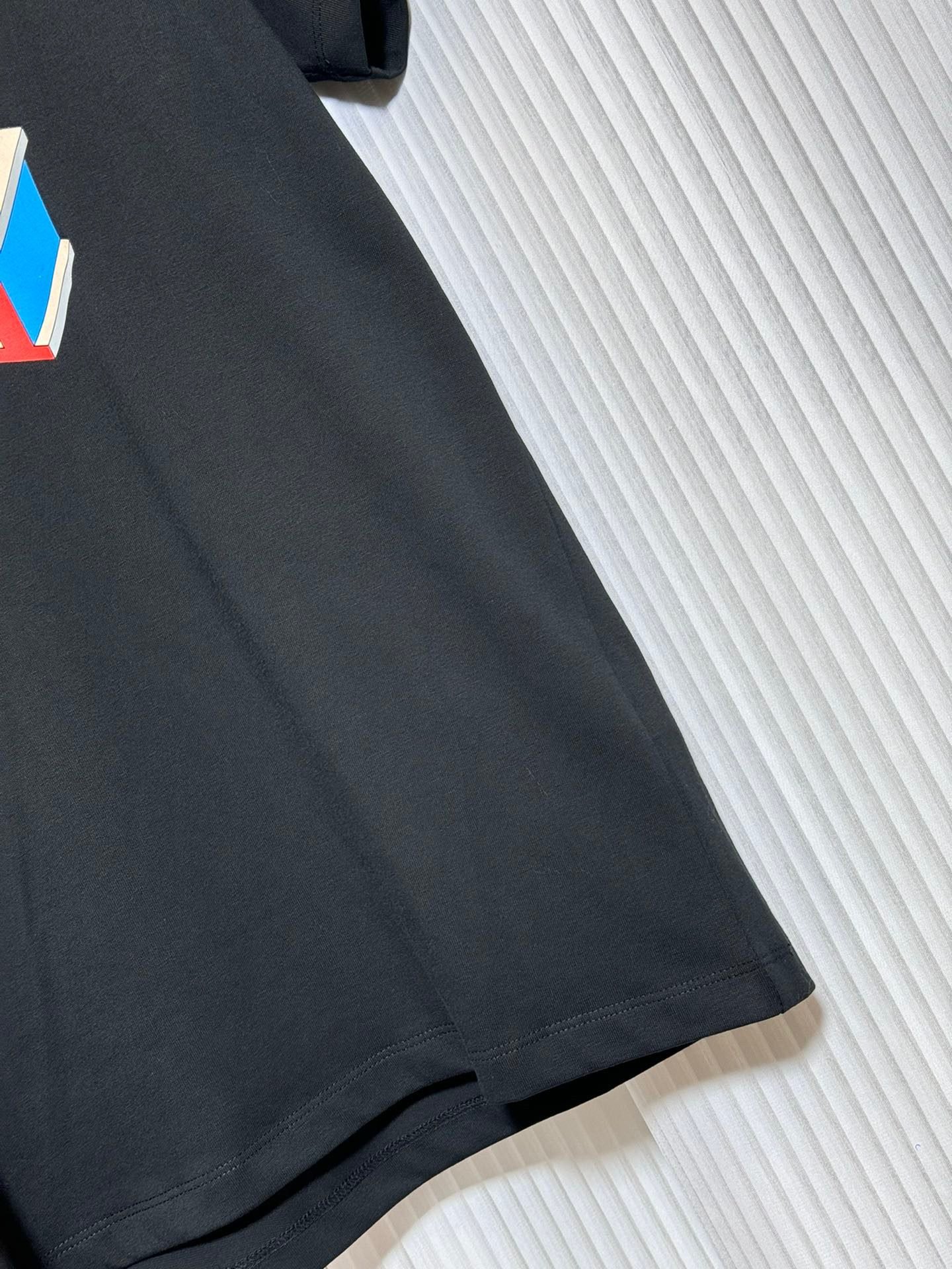 GUCCI TSHIRT - Image 5