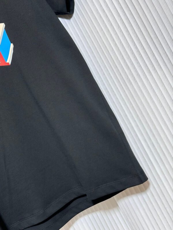 GUCCI TSHIRT - Image 6