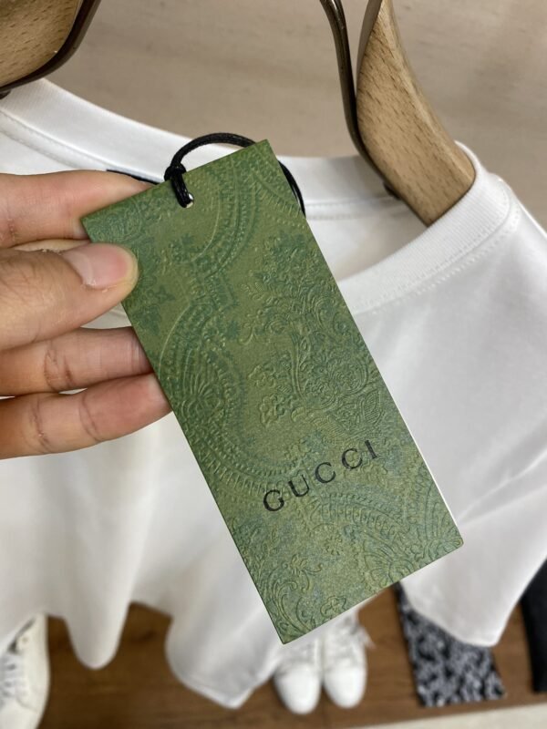 GUCCI TSHIRT - Image 6