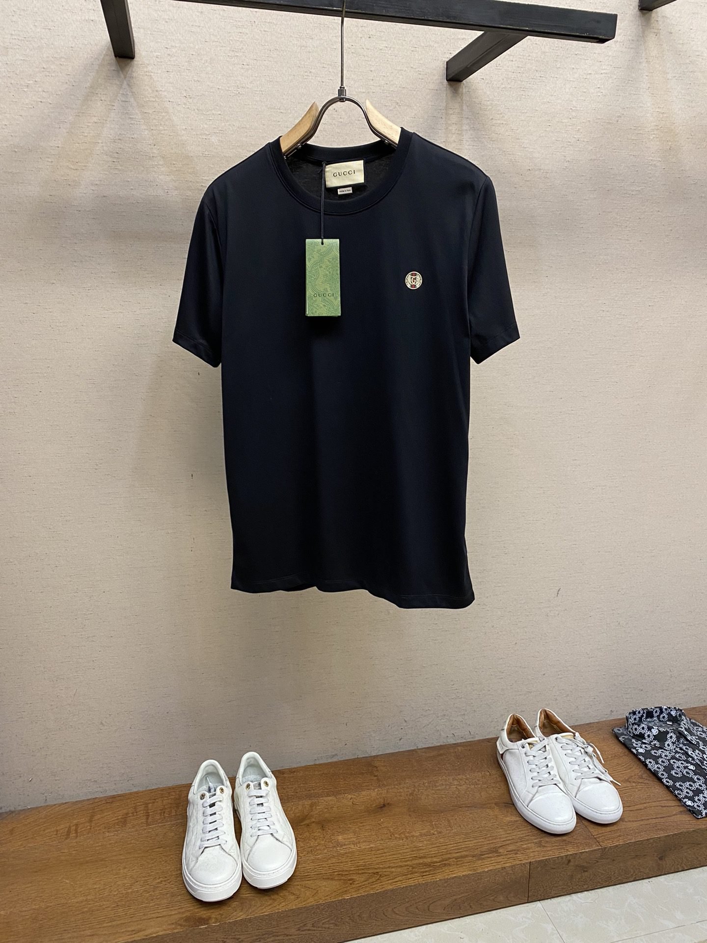 GUCCI TSHIRT - Image 2