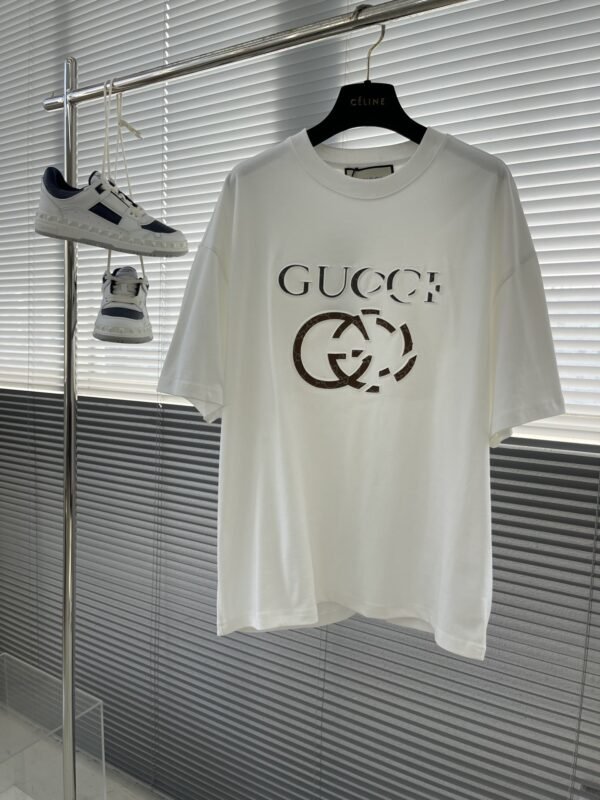 GUCCI TSHIRT