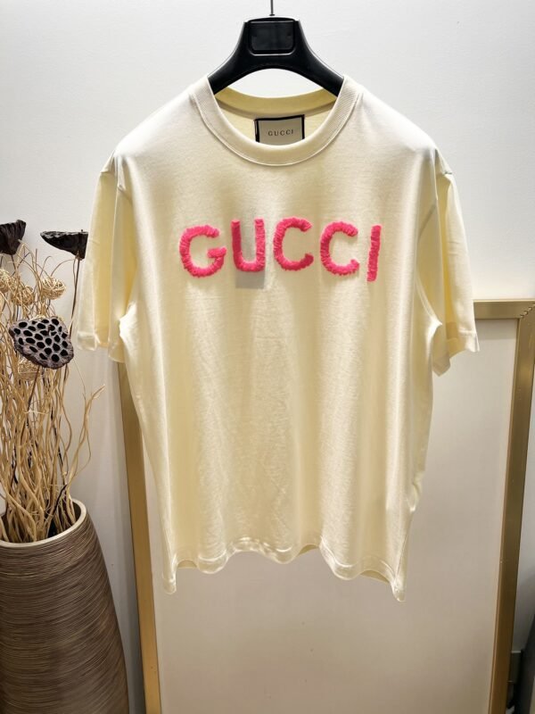 GUCCI TSHIRT